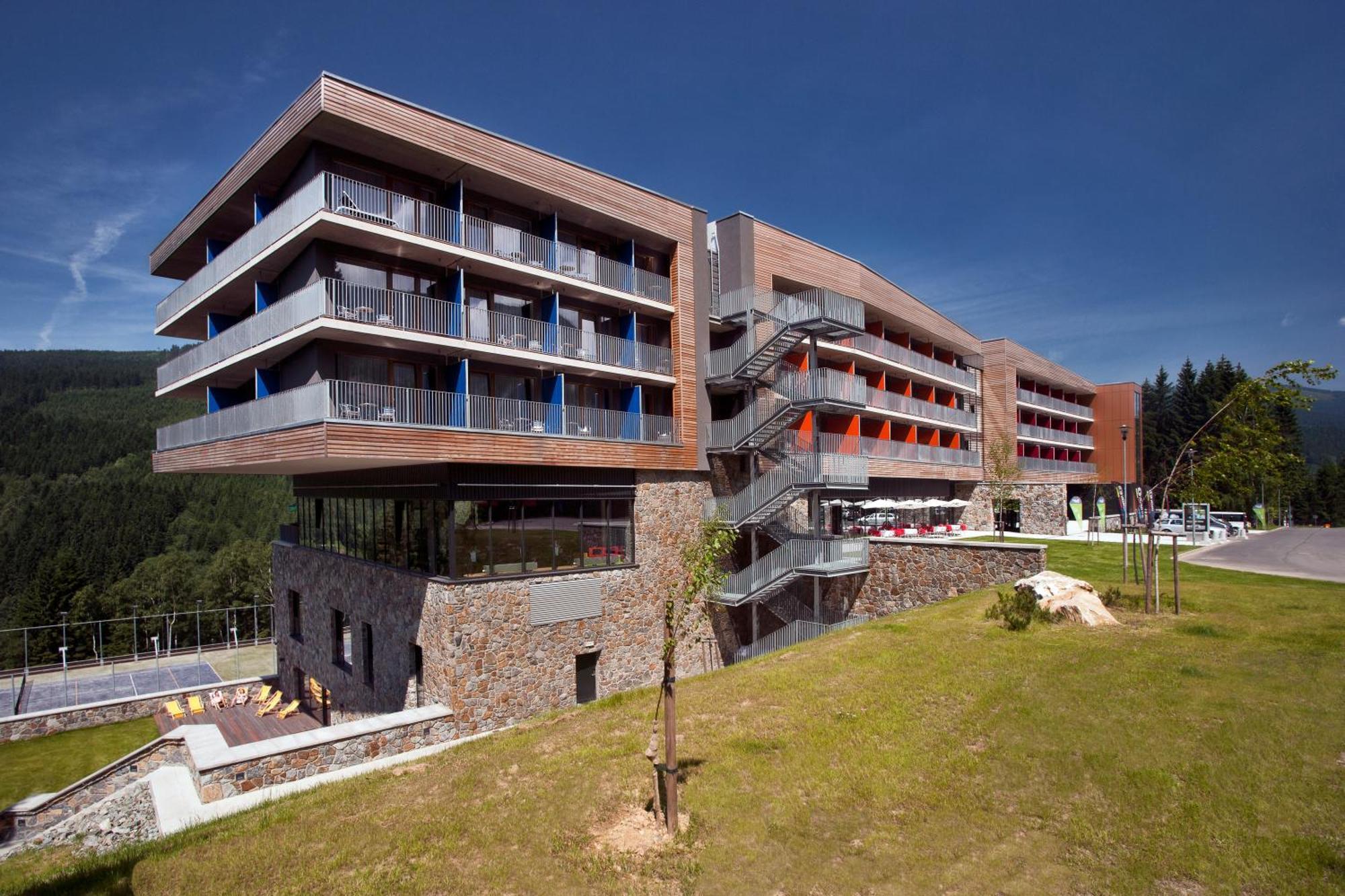 Wellness Hotel Vista Dolni Morava Bagian luar foto