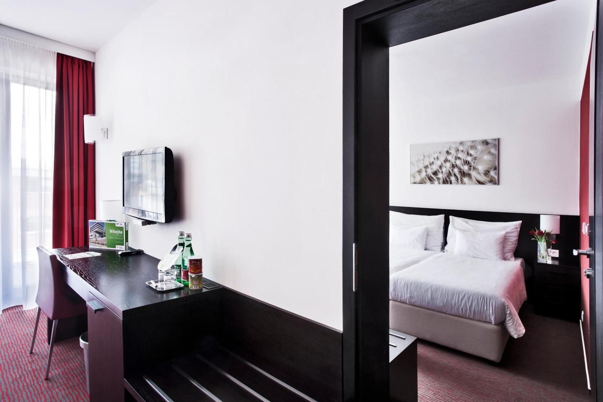 Wellness Hotel Vista Dolni Morava Bagian luar foto