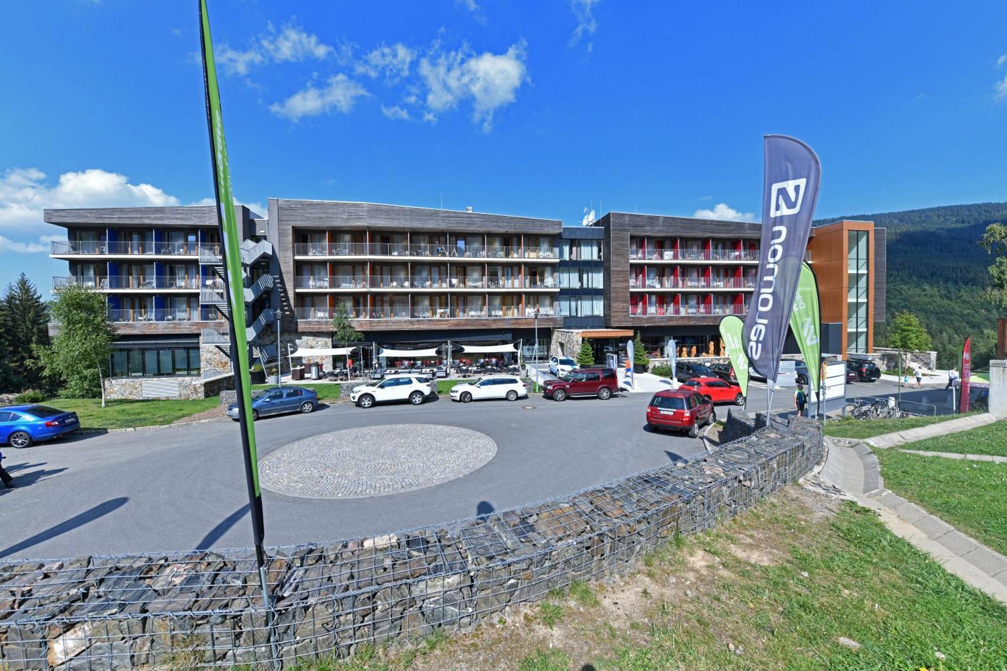 Wellness Hotel Vista Dolni Morava Bagian luar foto