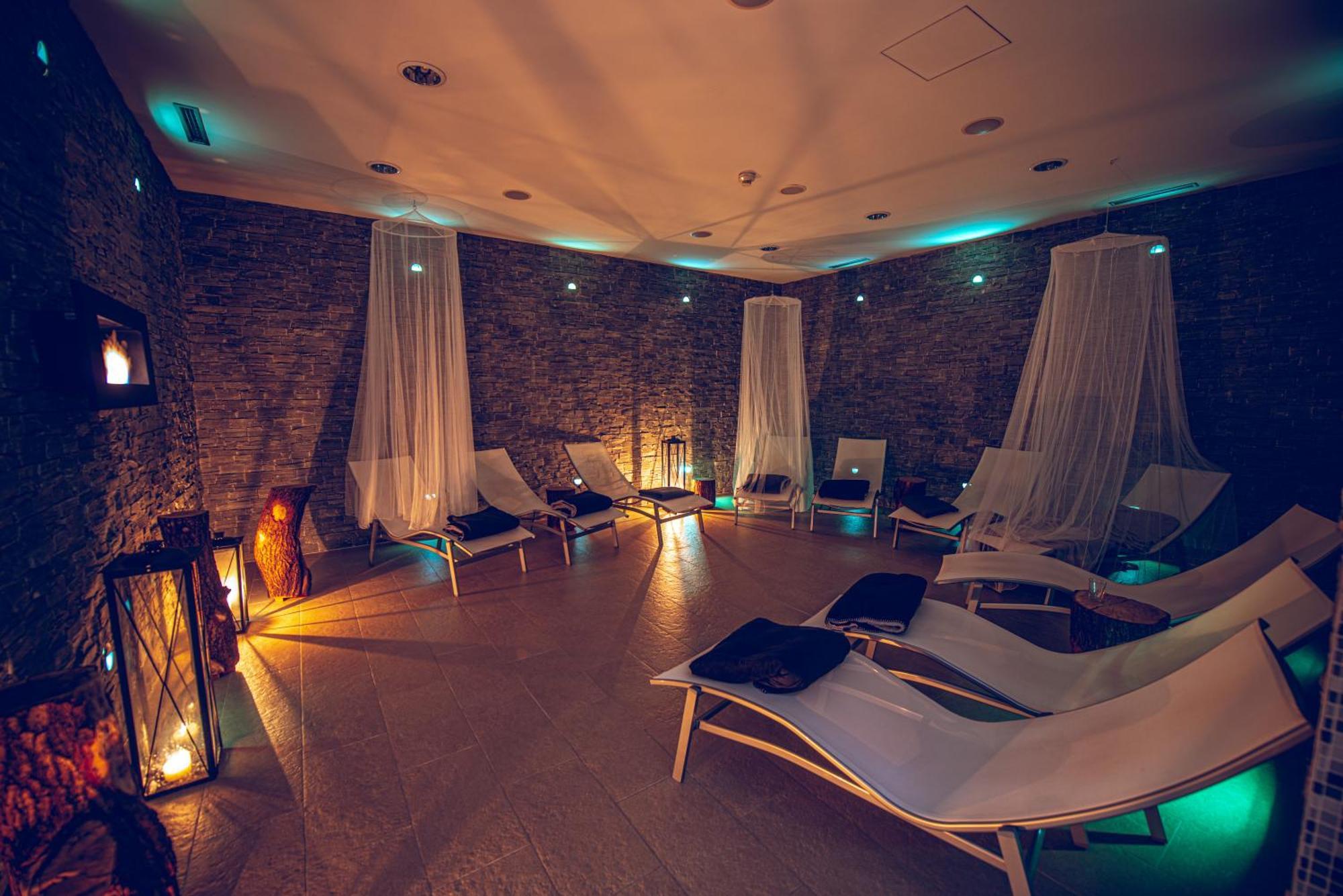 Wellness Hotel Vista Dolni Morava Bagian luar foto